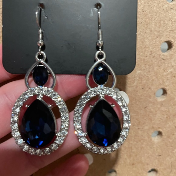 Two tier sapphire earrings bordered by rhinestones. Beautiful!!